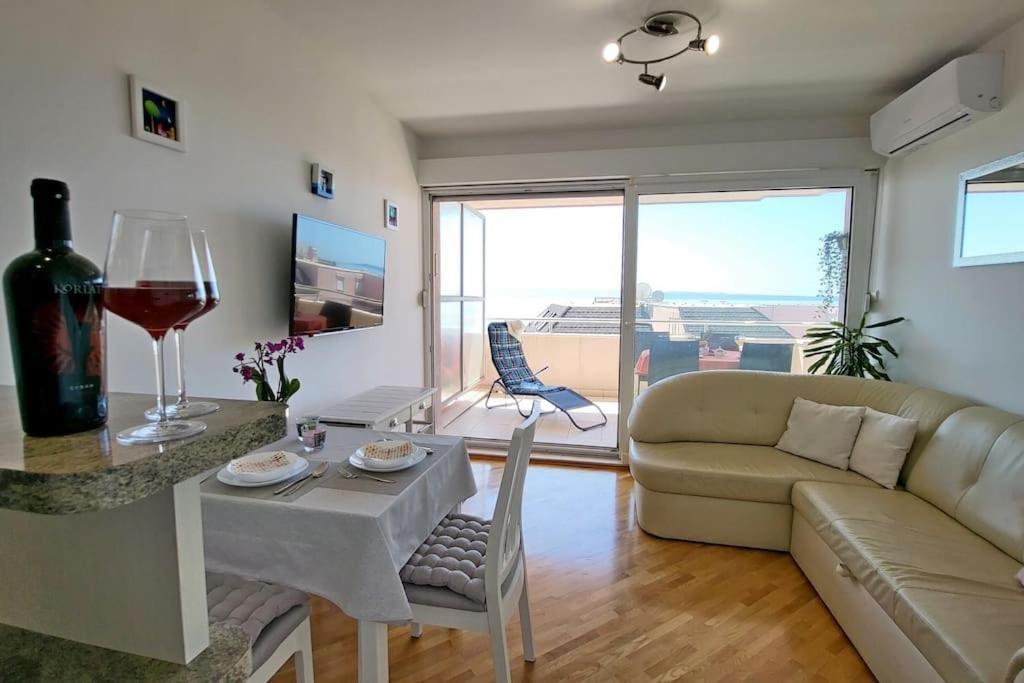 Apartment Summer Vibes สปลิท ภายนอก รูปภาพ